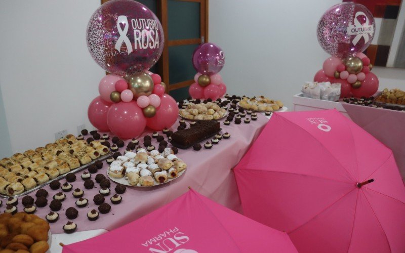Evento contou ainda com coffee break e decoração alusiva