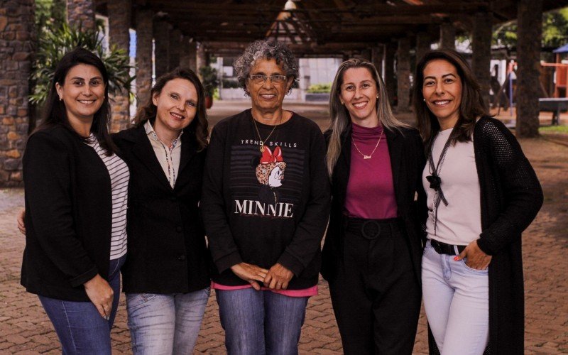 Vereadoras eleitas em 2024 em Três Coroas: Luciana Fogaça, Cristiane Killp,  Marisa da Rosa Azevedo, Aline Trentini e Denise Bitencurt | abc+