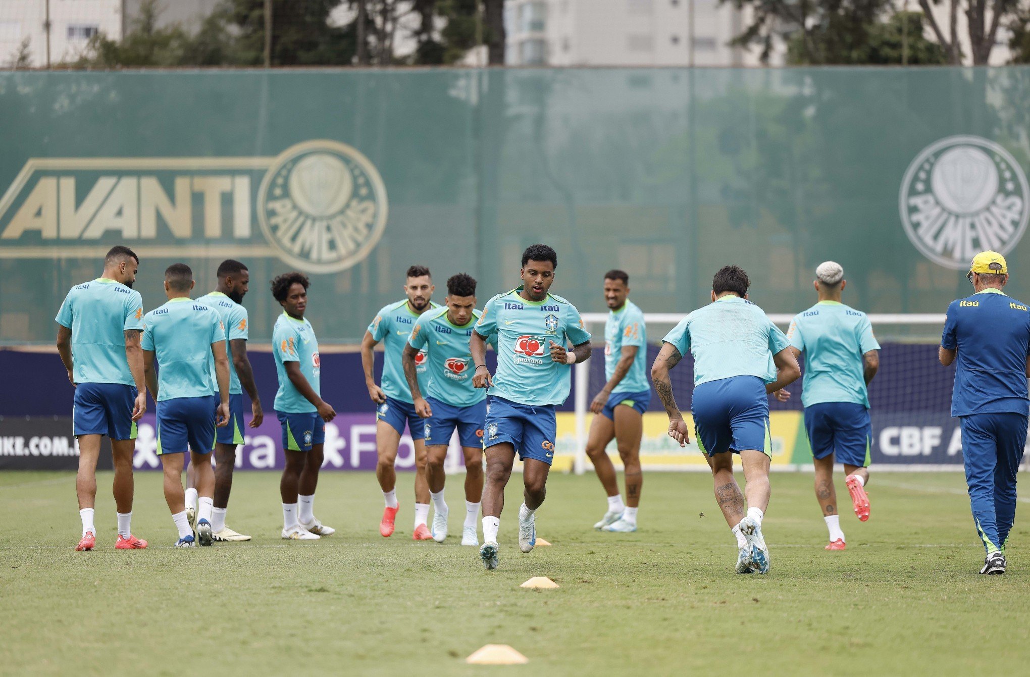 Brasil enfrenta o Chile pelas Eliminatórias: Saiba onde assistir e prováveis escalações