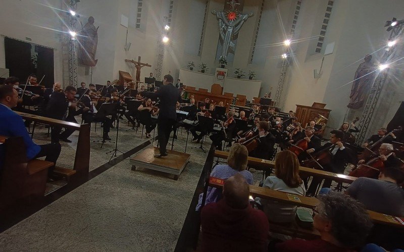 Concerto da Ospa no Santuário do Sagrado Coração de Jesus, no bairro Padre Reus, em São Leopoldo