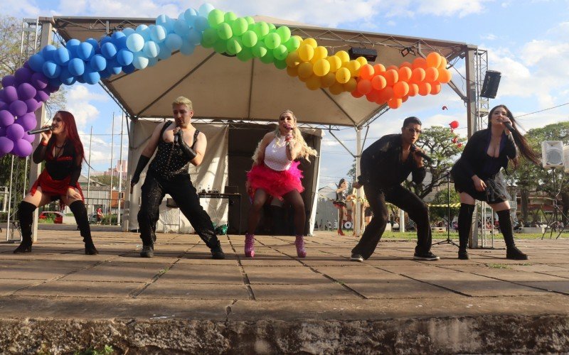 Cover do RBD foi uma das atrações da 12ª Tarde da Diversidade