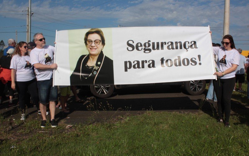 Manifestação Carmen Regina Thomazi Ambrozio