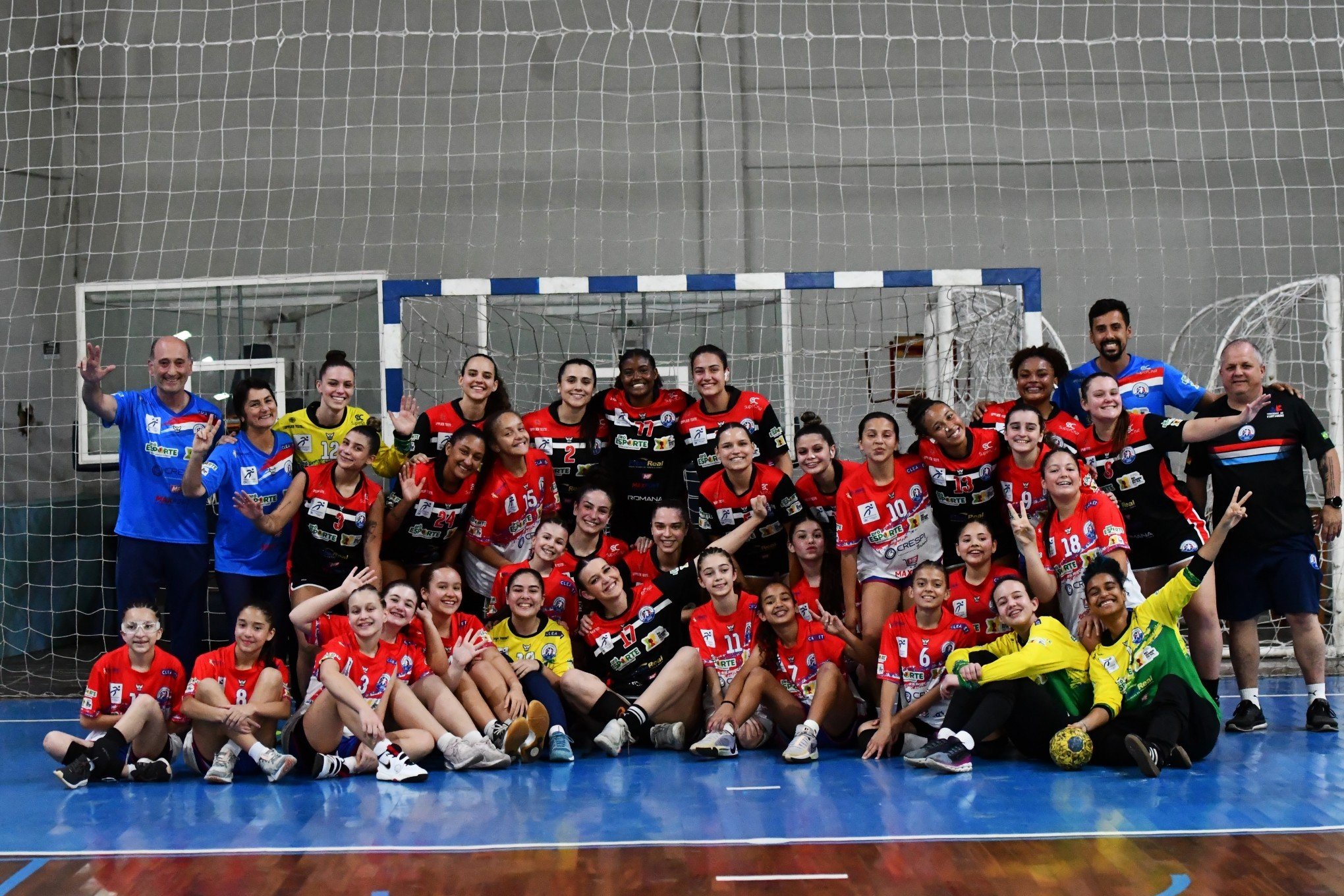 Equipes de Campo Bom estão garantidas na final do Estadual de Handebol