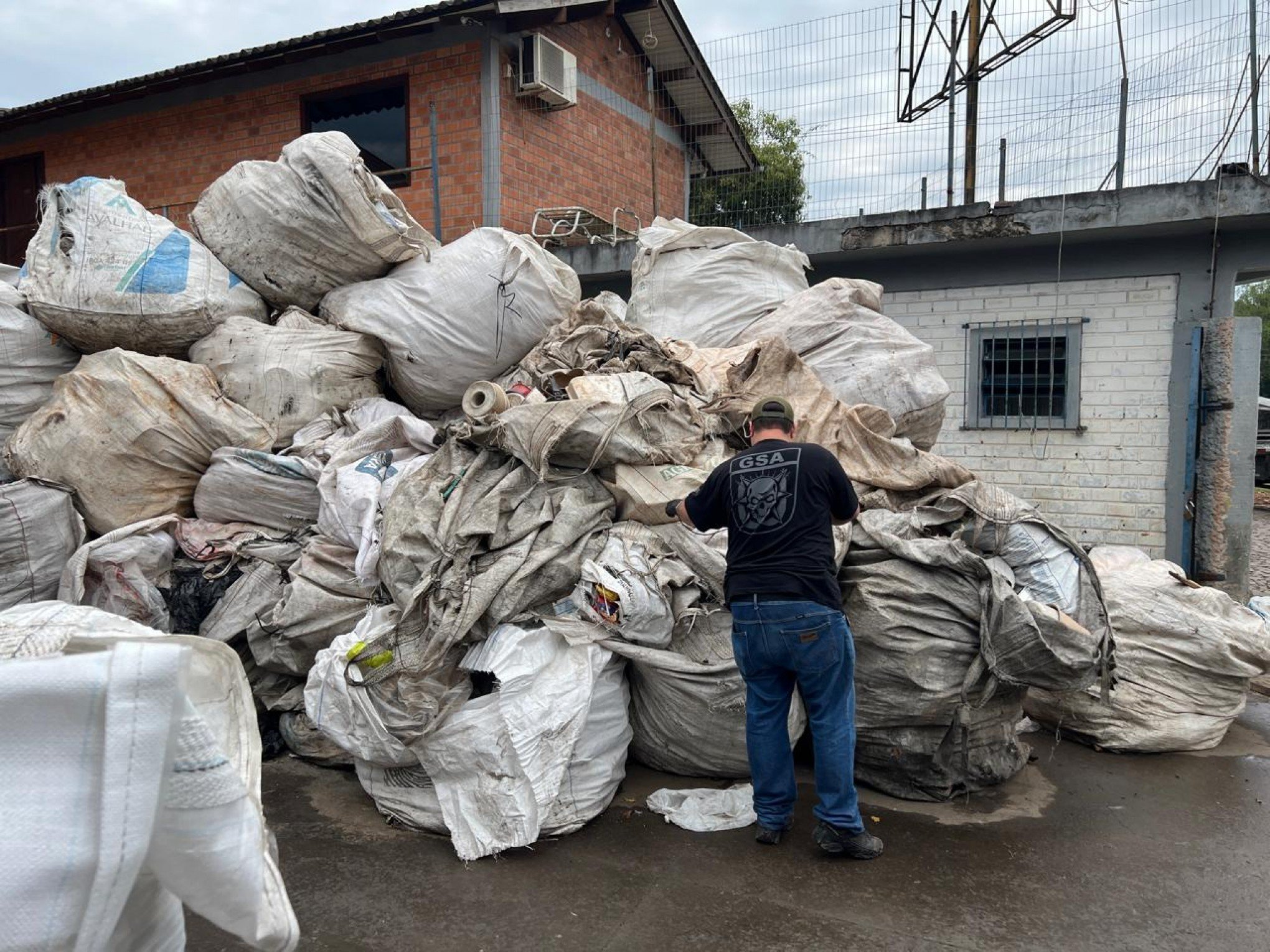 Crime milionário que afeta funcionamento dos trens mobiliza PF em quatro cidades do Vale do Sinos