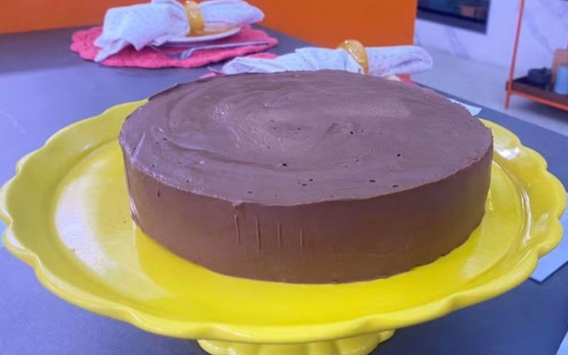 Aprenda a fazer a Torta da felicidade de maçã da Ana Maria Braga | abc+