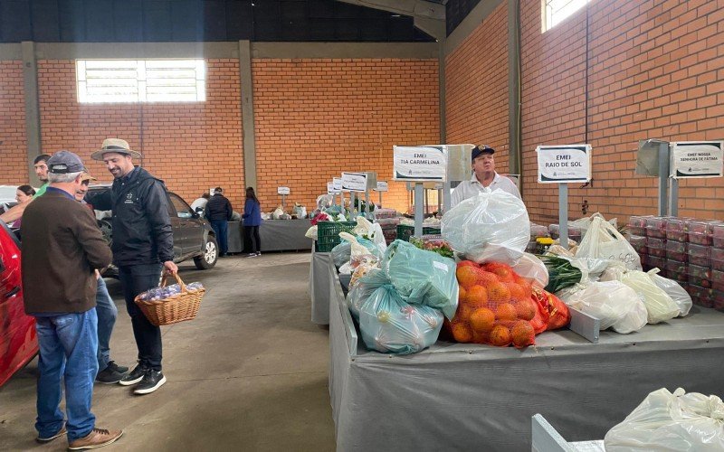 Central de distribuição de merenda escolar