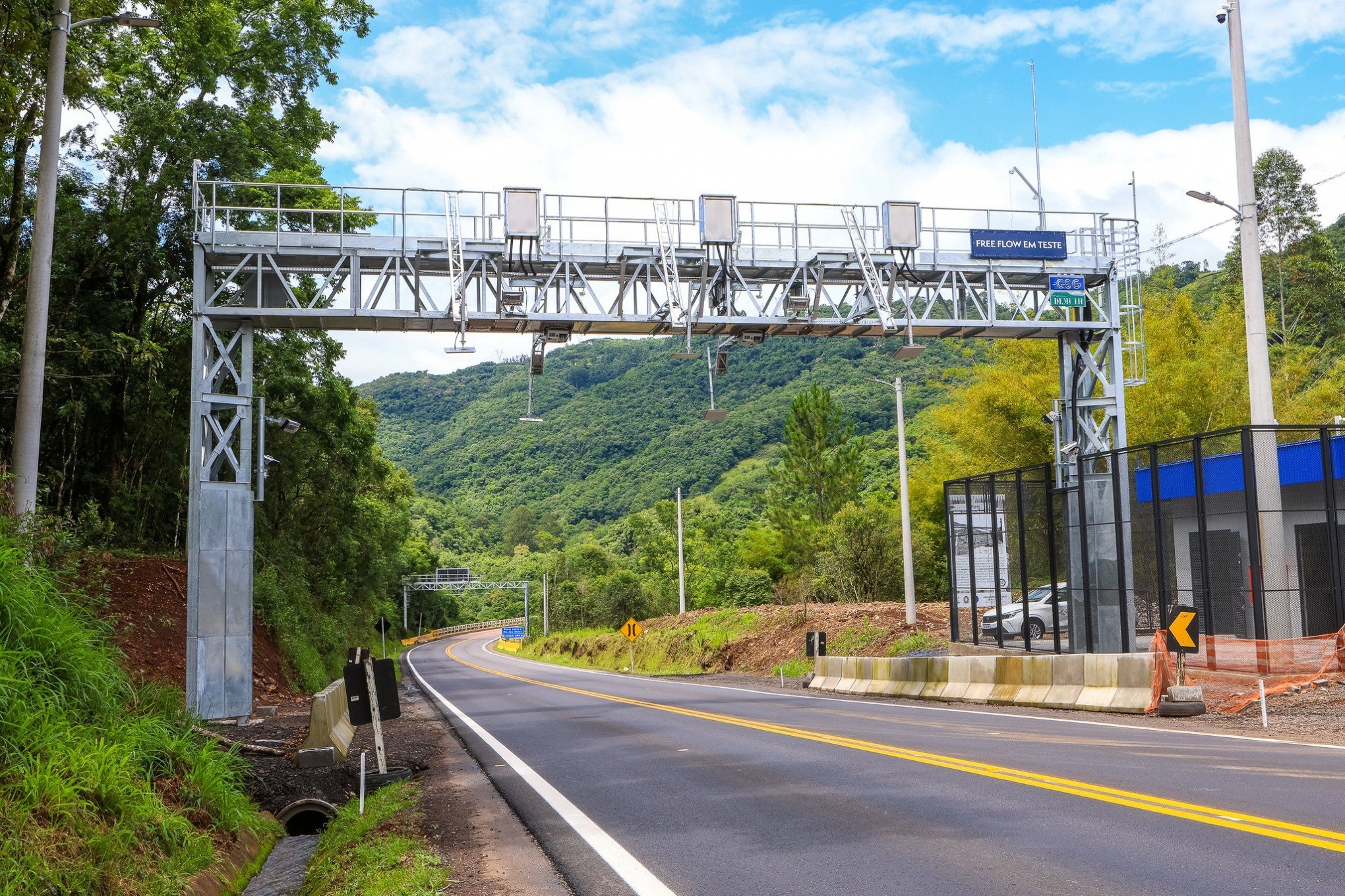 FREE FLOW: Sistema de cobrança automática completa um ano em rodovias da região
