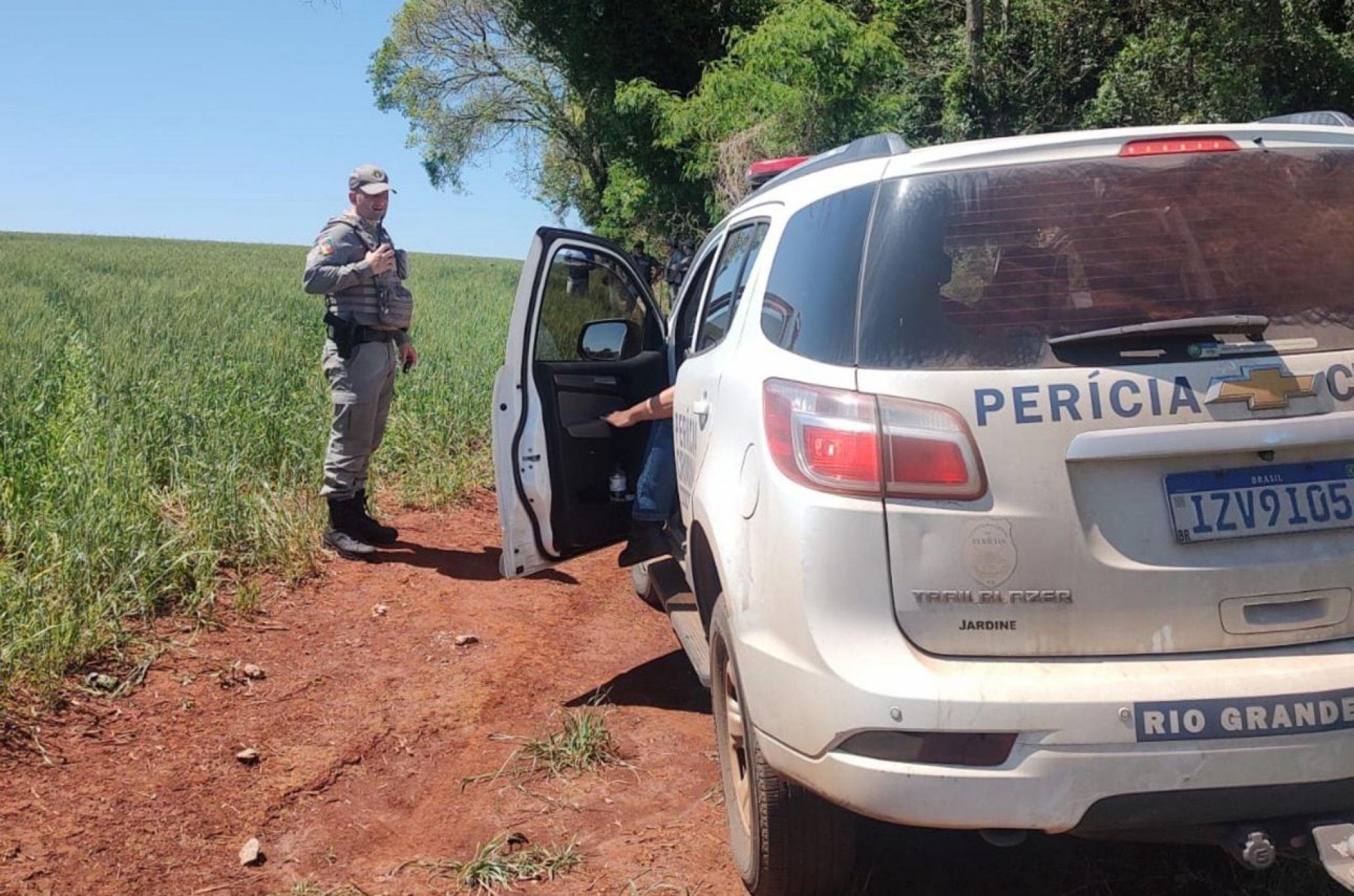 Casal de empresários é suspeito de matar mulher encontrada nua dentro de tonel no norte do RS