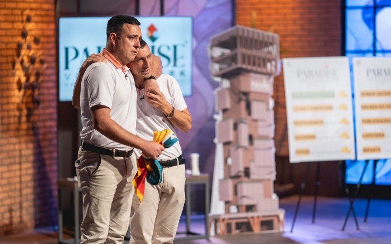 Rodrigo e Juarez durante o Shark Tank Brasil | abc+