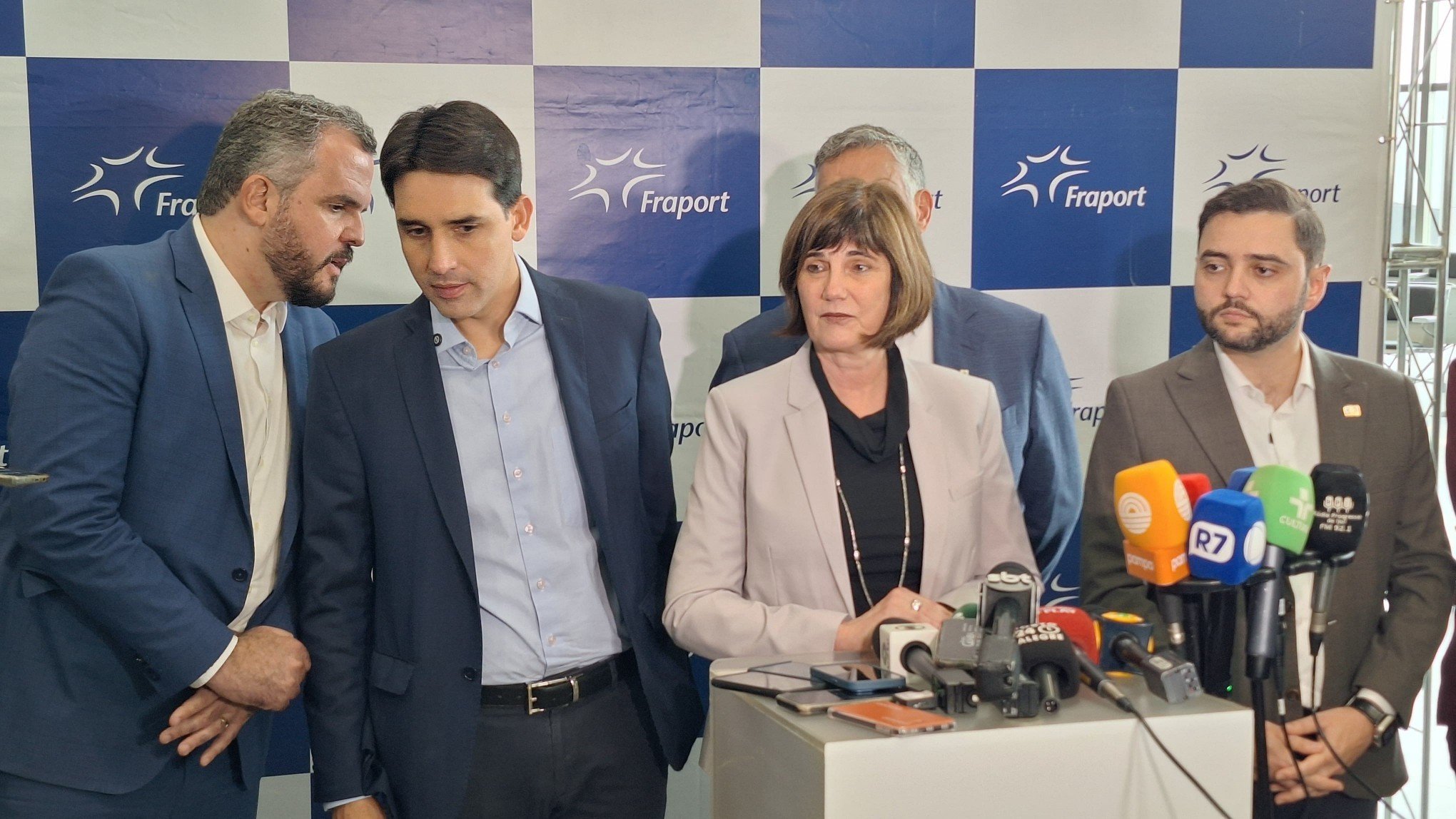 Quase 400 "piscinas olímpicas" são construídas pela Fraport no entorno do aeroporto de Porto Alegre