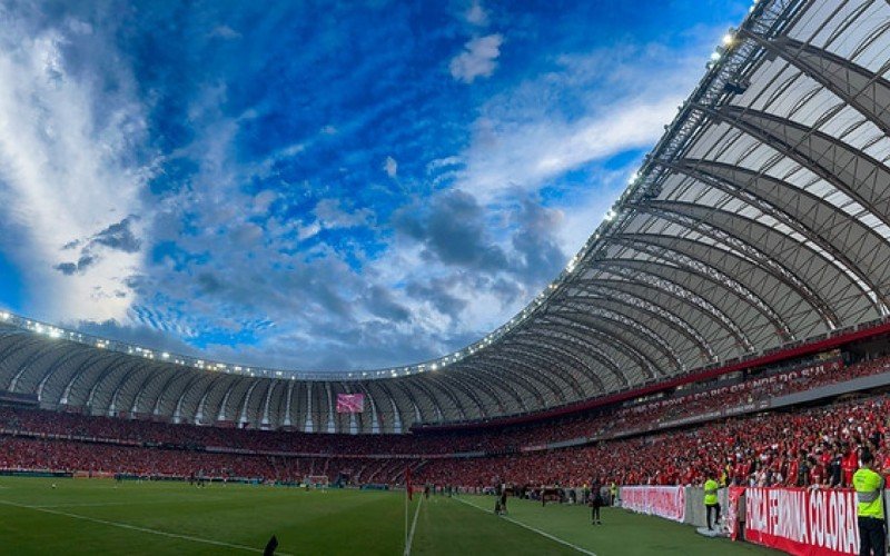 Estádio Beira-Rio será sede do primeiro Grenal em Porto Alegre após as enchentes de maio | abc+