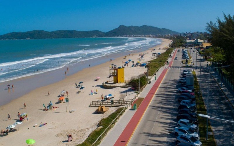 Praias de Bombinhas aparecem entre as premiadas com selo | abc+