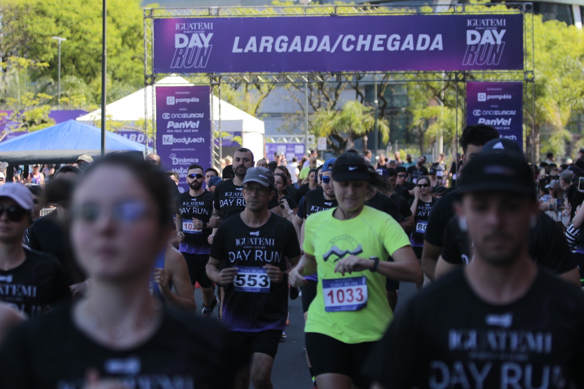 1º Iguatemi Porto Alegre Day Run reúne mil atletas em provas de 3km, 5km e 10 km; veja fotos