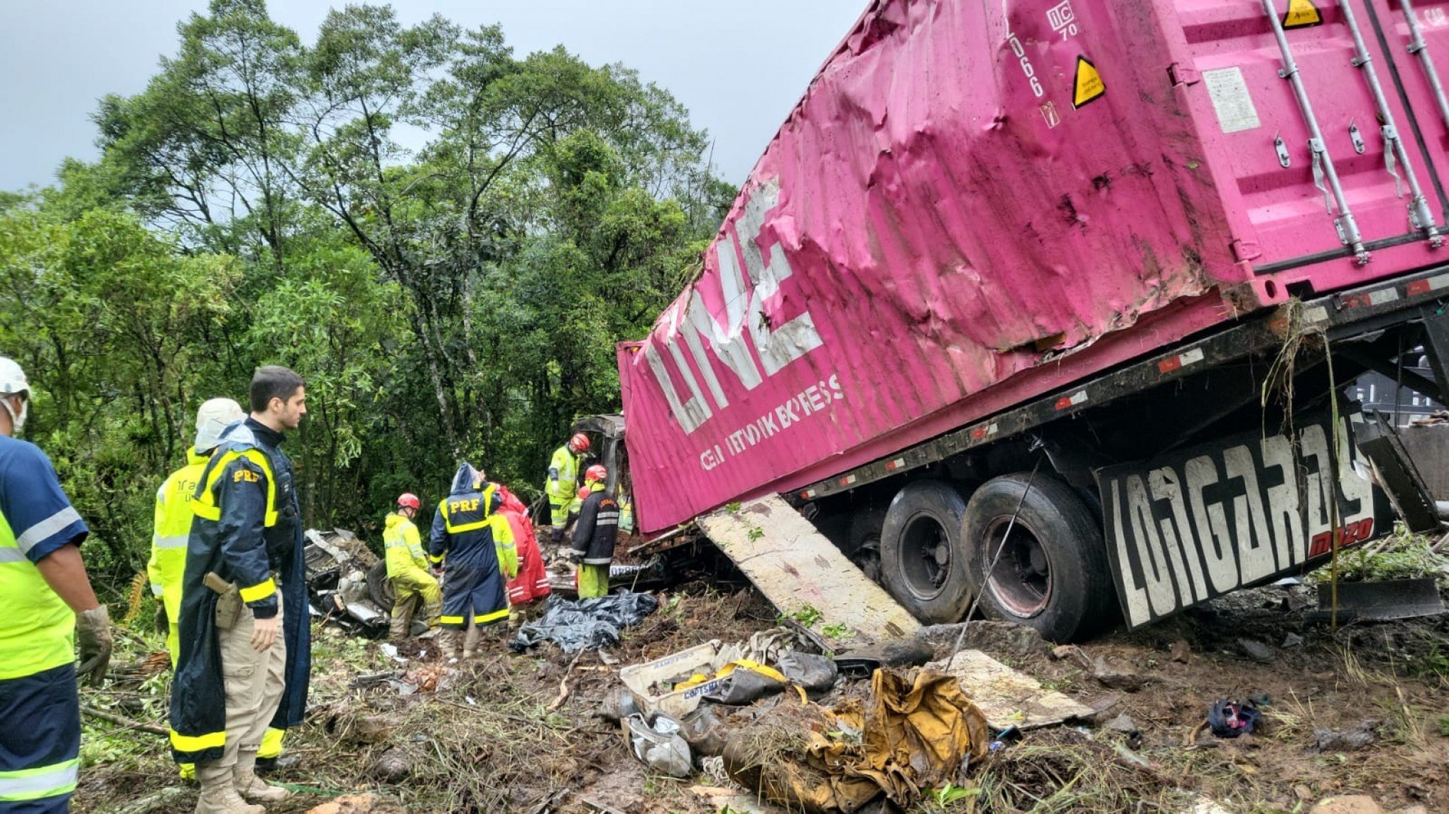 Caminhoneiro envolvido em acidente com 9 mortes também é de Pelotas; veja o que ele disse no depoimento