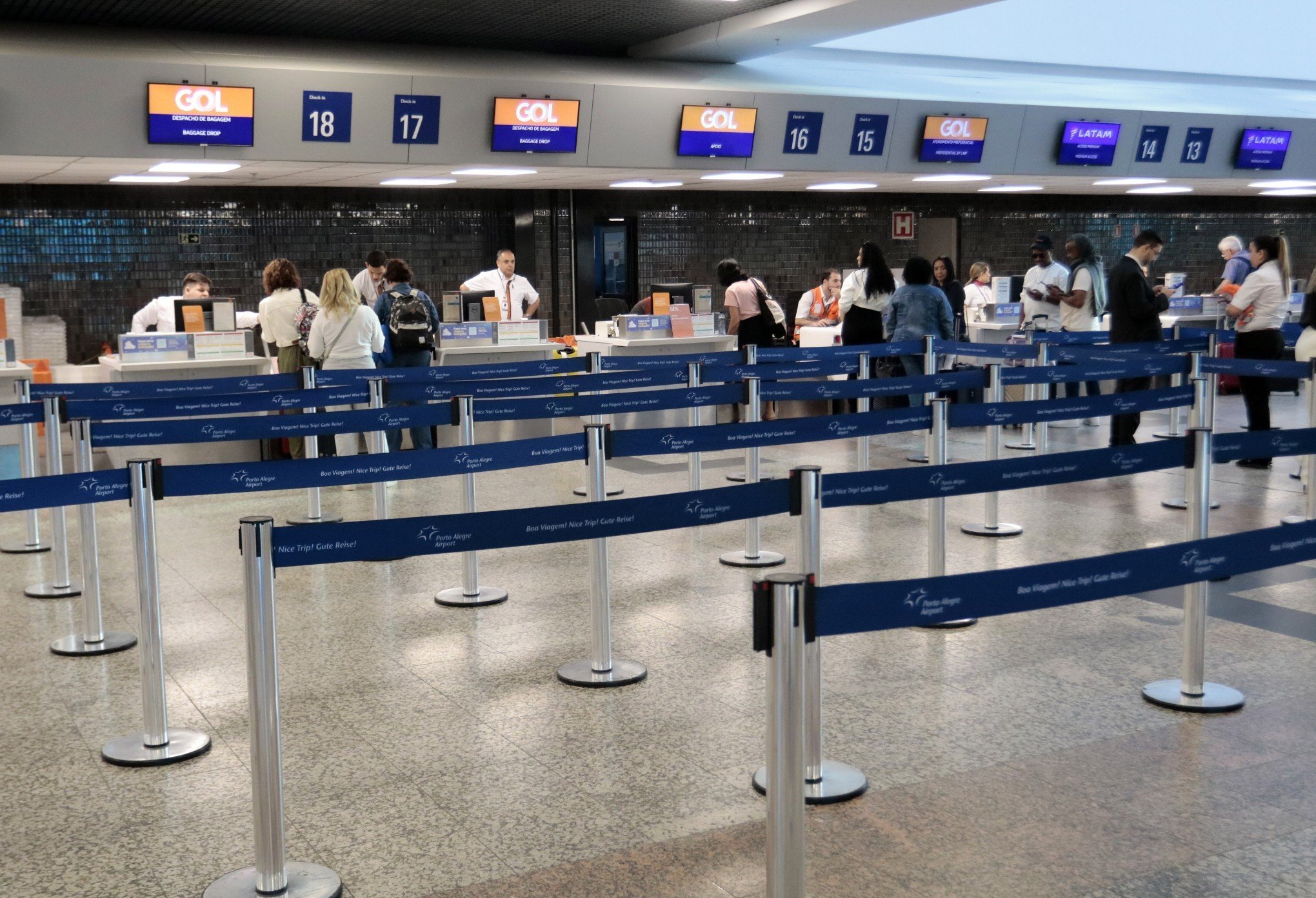 Voos atrasam no Aeroporto Salgado Filho após queda de energia elétrica