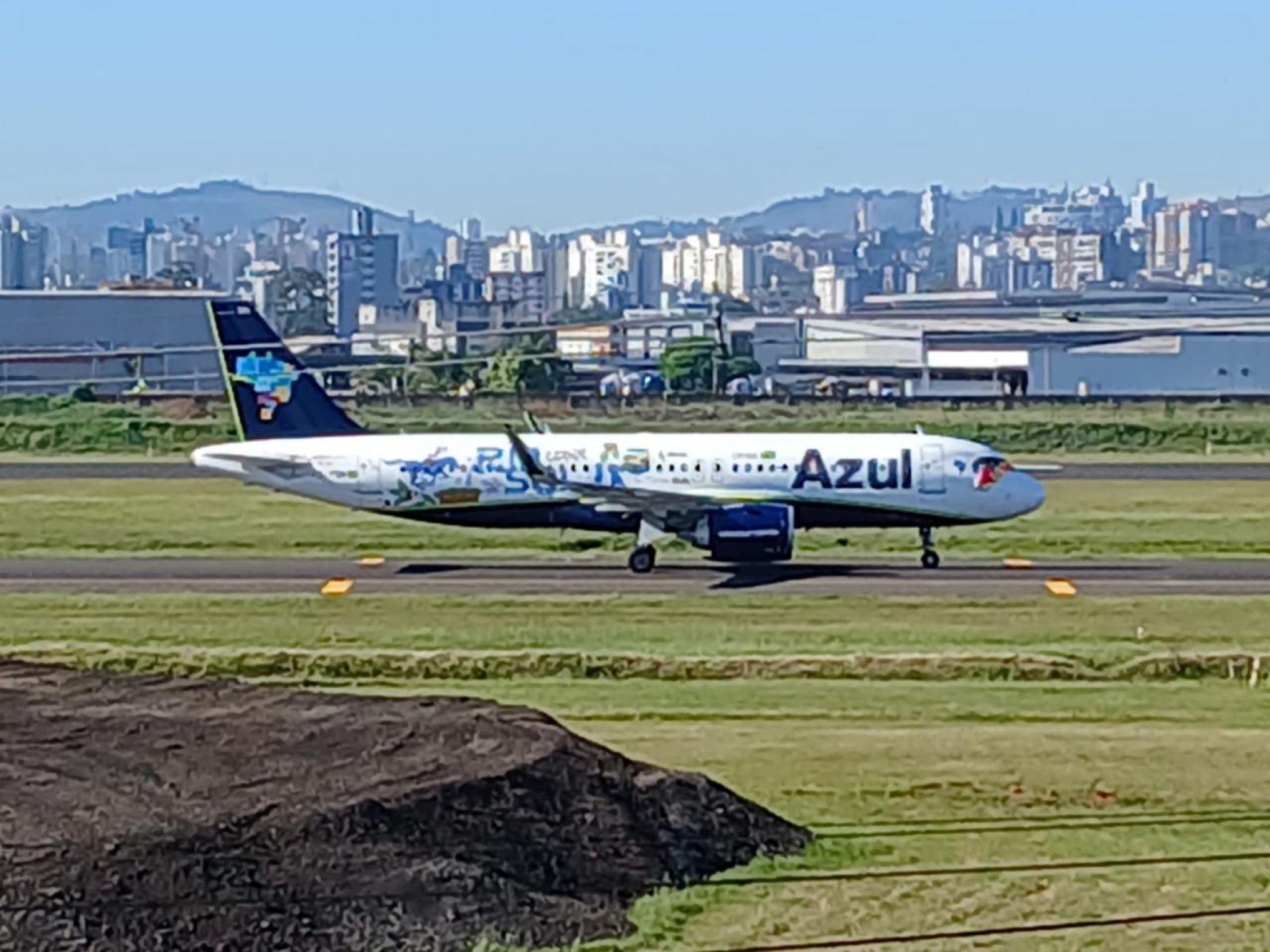 AEROPORTO: Salgado Filho retoma operação comercial mais de cinco meses após enchentes