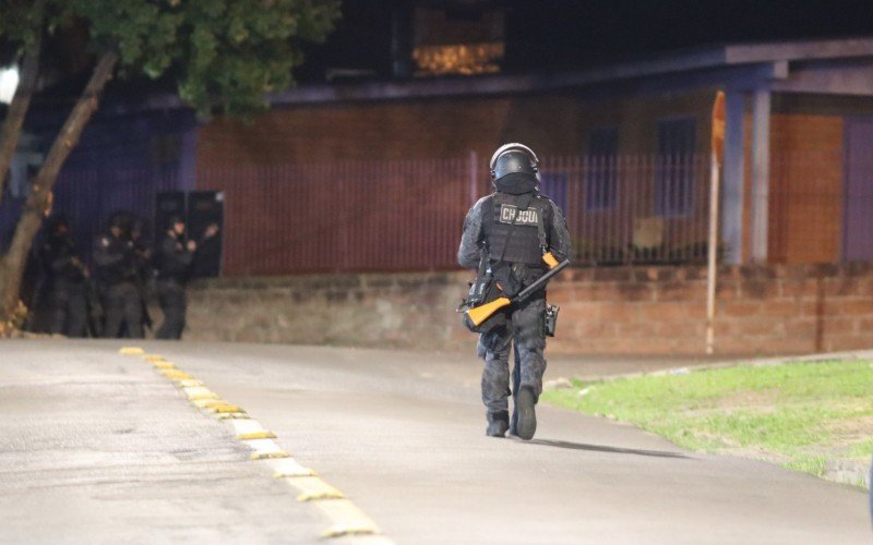 Cerco policial em Novo Hamburgo 