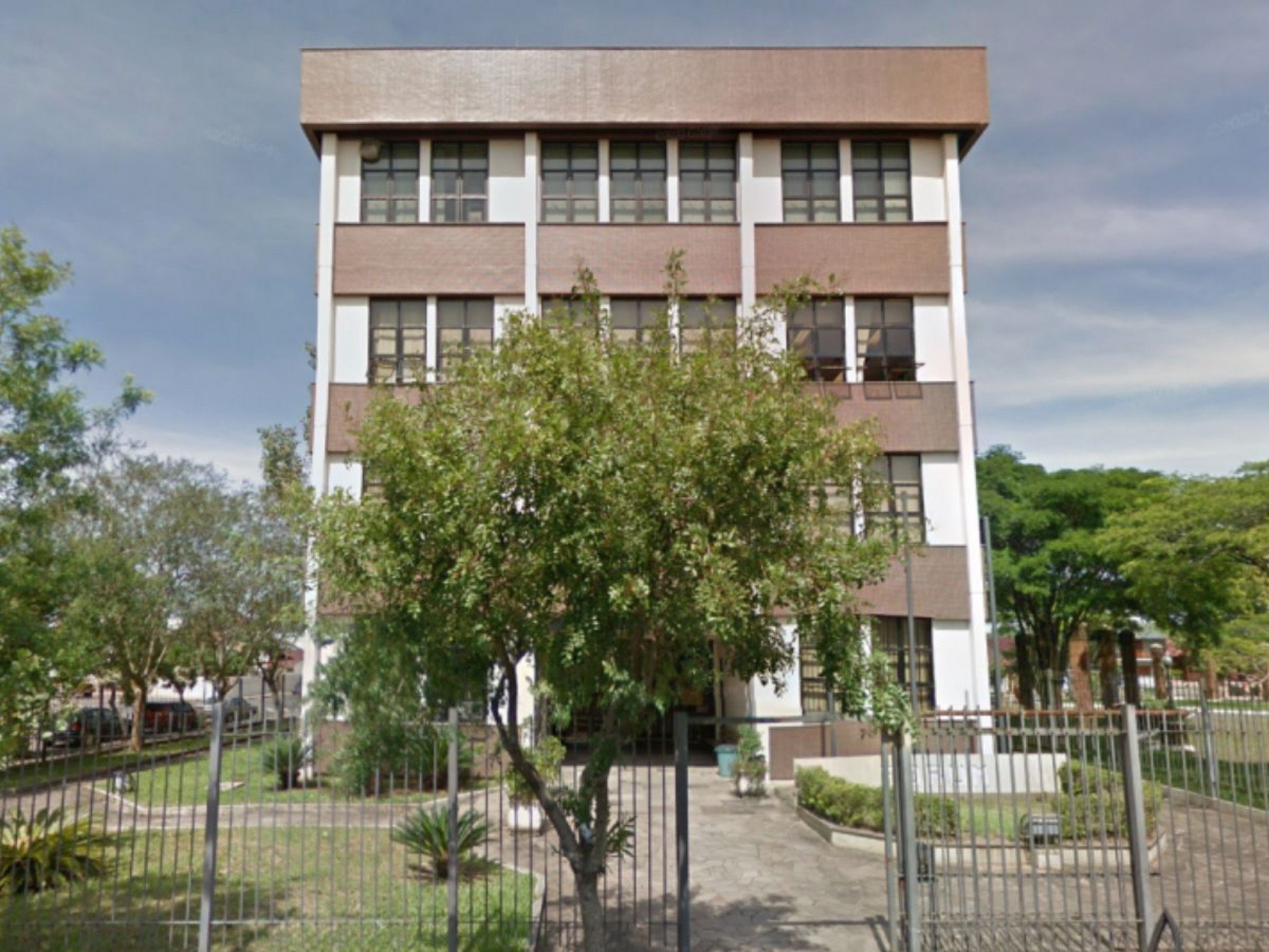 Acusada de matar e enterrar no pátio de casa a própria filha recém-nascida é julgada no Vale do Caí