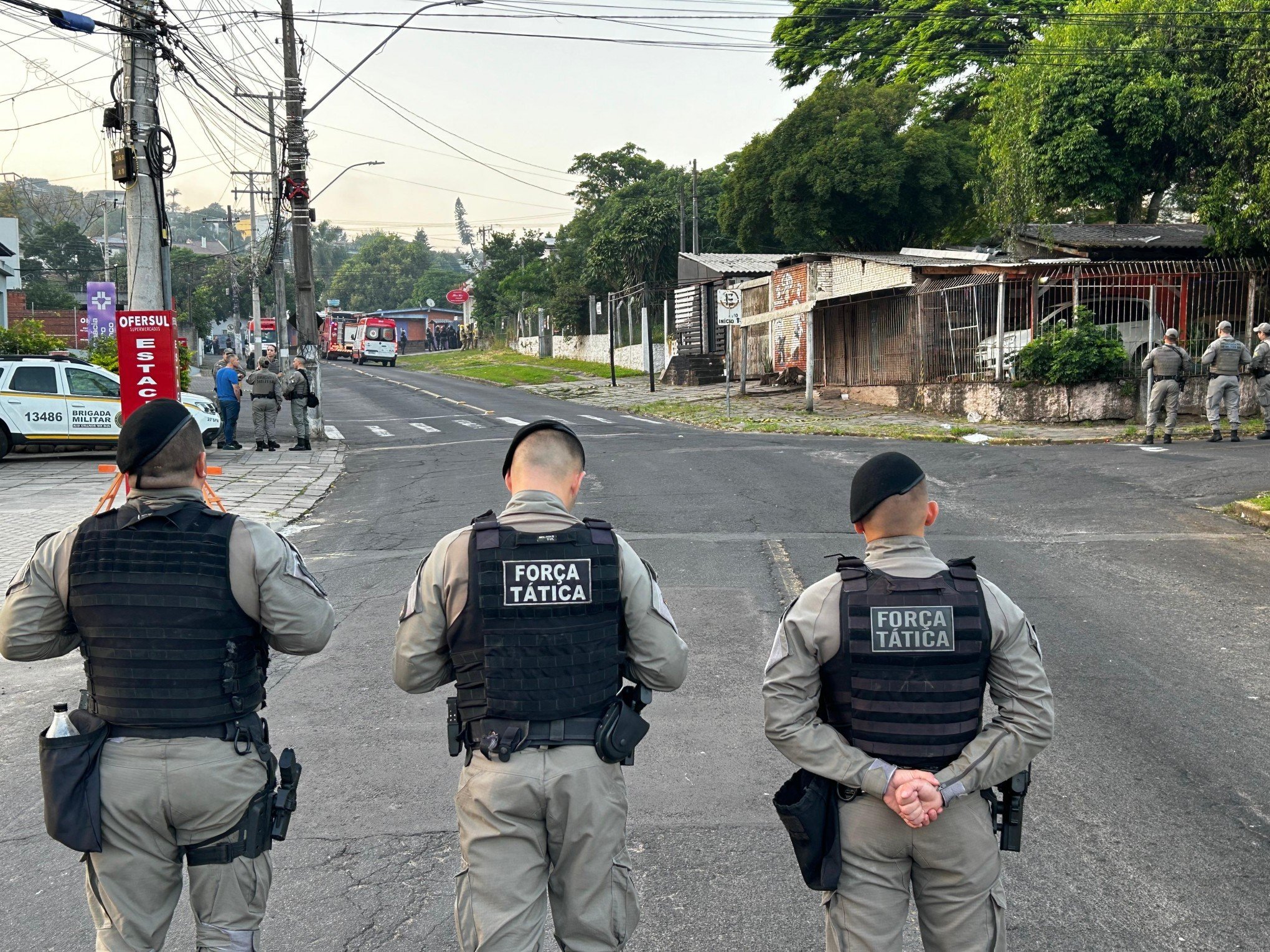 ATIRADOR EM NOVO HAMBURGO: Cerco policial já dura mais de nove horas no bairro Ouro Branco