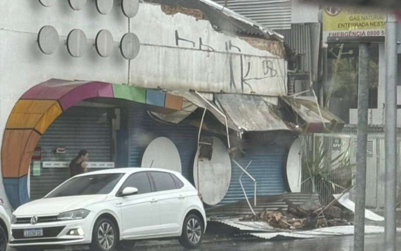 Fachada da loja Superlegal despencou em função do temporal | abc+