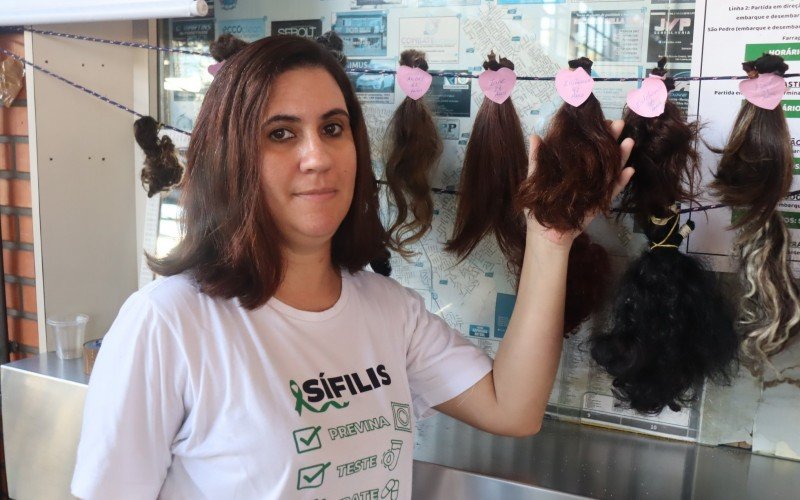 Elisângela doou cabelo pela primeira vez no Cabelaço do Outubro Rosa 