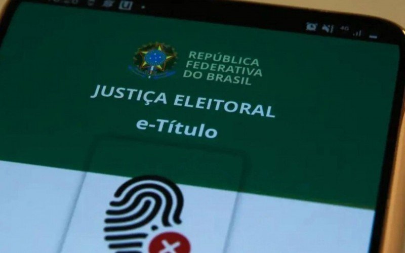 Aplicativo e-Título, da Justiça Eleitoral, pode ser baixado até sábado (26) para o segundo turno das eleições