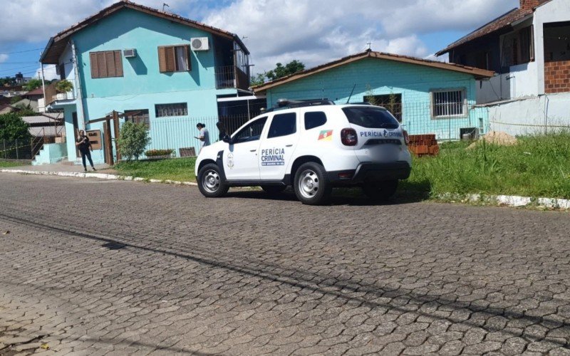 Homem atacou a própria mãe, sobrinho de 4 anos com faca e foi baleado por policial em Novo Hamburgo | abc+