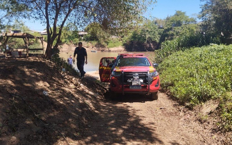 Corpo de homem foi encontrado no bairro Barrinha, em Campo Bom, neste domingo