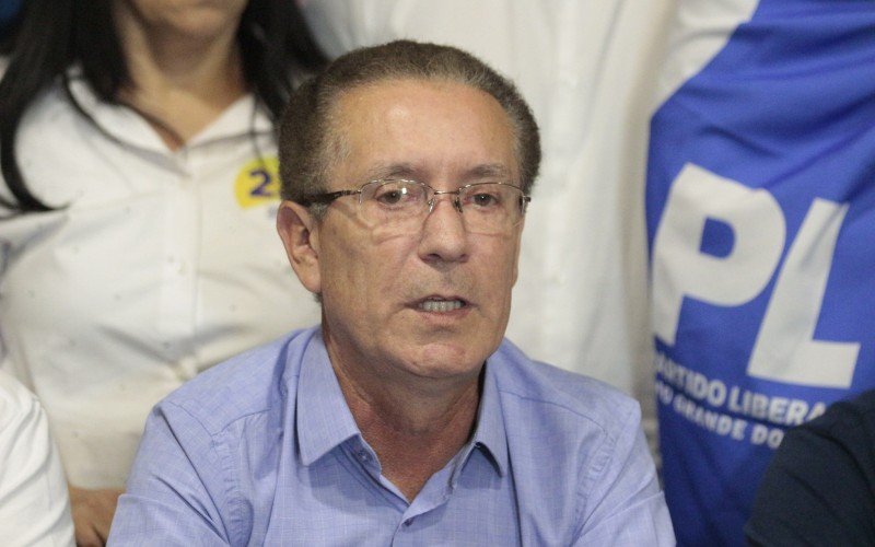 Airton Souza (PL)