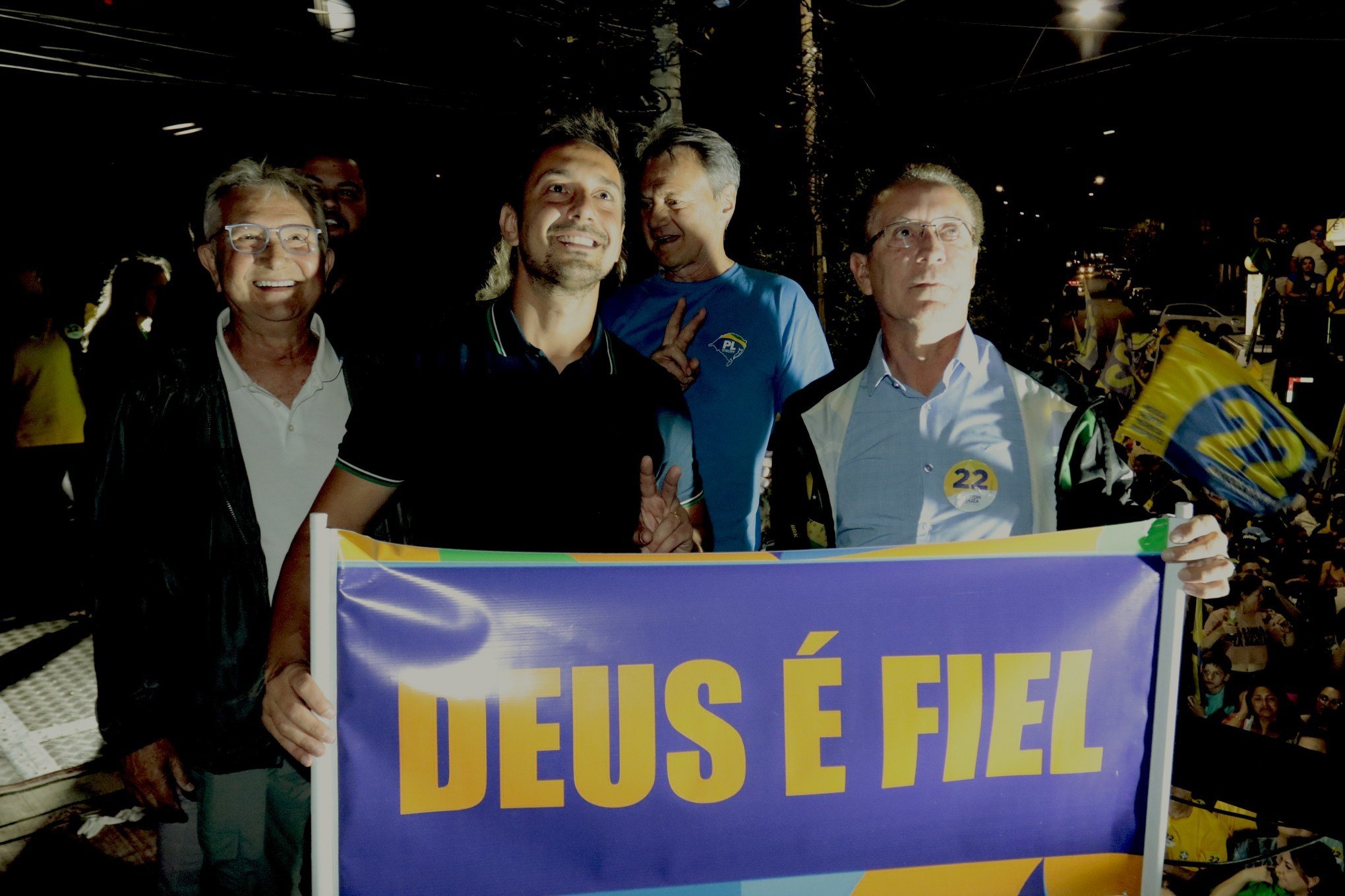 "Vamos fazer a cidade feliz", diz Airton Souza, eleito com 52,12% dos votos em Canoas