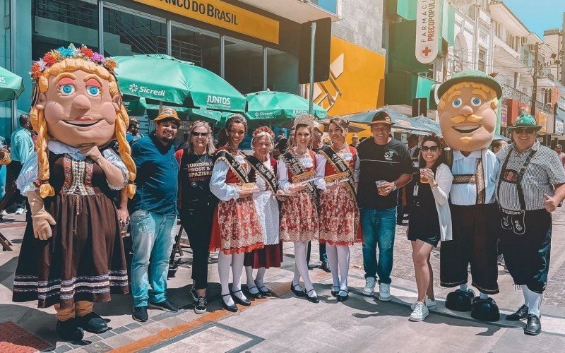 Estouro do Barril ocorreu na Rua Independência, no sábado