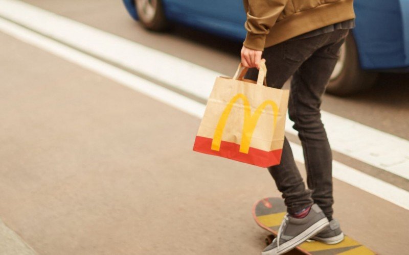 Lanche do McDonald's causou surto da bactéria E. coli que levou a uma morte e 10 internações | abc+