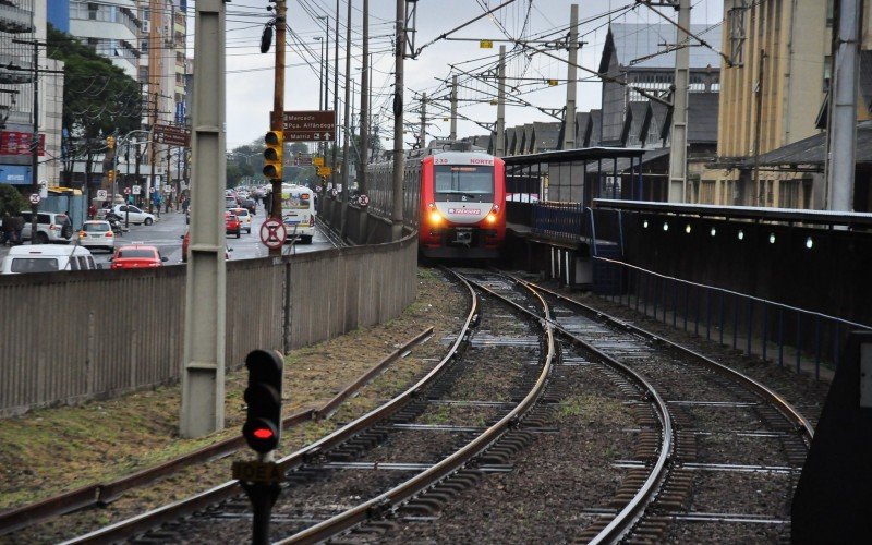 TRENSURB: Confira como está a operação dos trens na manhã desta terça-feira (29) | abc+