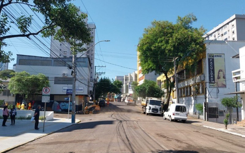 Obras causam bloqueio de trânsito no Centro de Novo Hamburgo | abc+