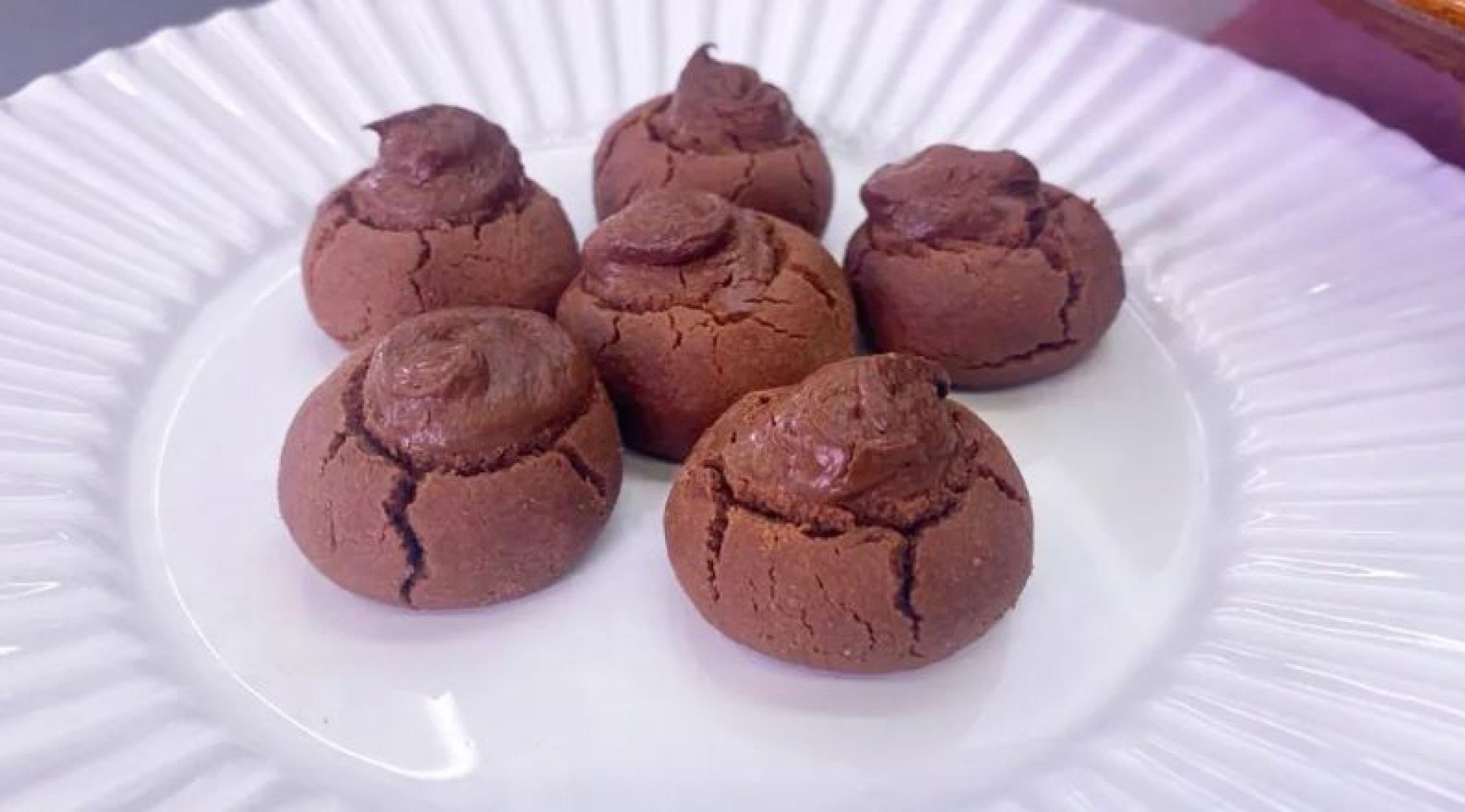 RECEITA DA ANA MARIA BRAGA: Saiba como fazer os Biscoitos de creme de avelã com 2 ingredientes na air fryer preparados nesta segunda-feira, 28 de outubro