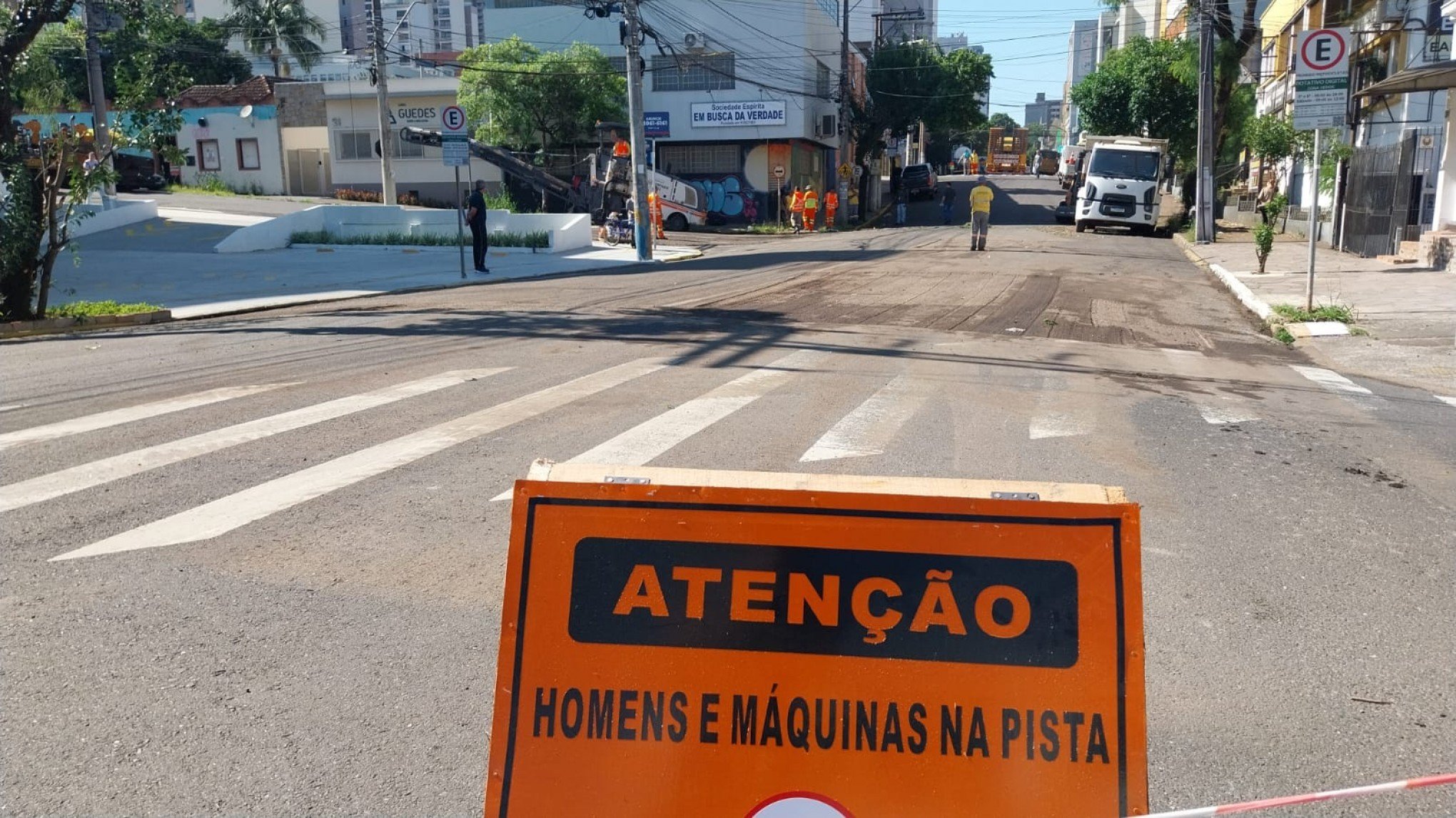 VÍDEO: Obras causam bloqueio de trânsito no Centro de Novo Hamburgo