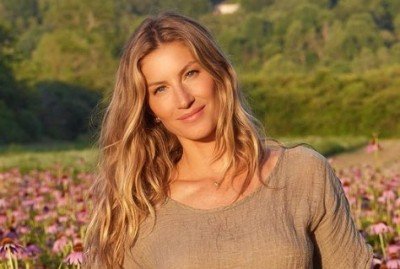 Gisele Bündchen mostra foto de seu filho mais novo pela primeira vez