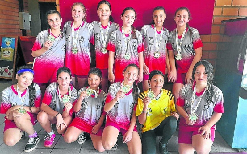 Alunas da categoria Sub 13 são bicampeãs | abc+