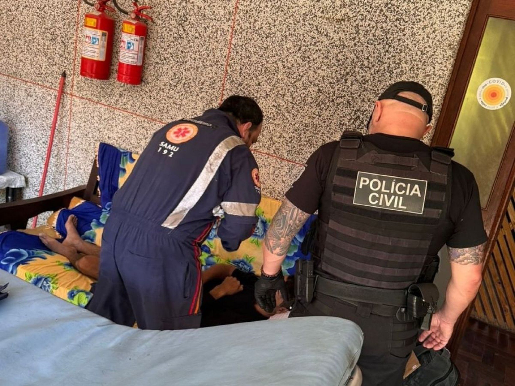 Pacientes de comunidade terapêutica eram mantidos em cárcere privado, torturados e obrigados a comer carne estragada