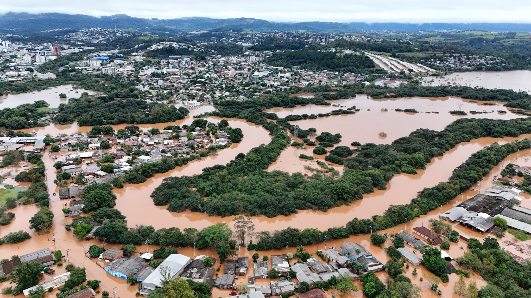 gastos com a reconstrução do Rio Grande do Sul somaram R$ 29,016 bilhões de um total de R$ 40,66 bilhões disponíveis | abc+