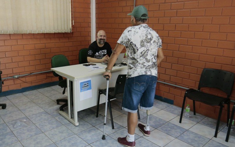 Sine Móvel ofereceu vagas de empregos na manhã desta quinta-feira (31), na sede da Acadef