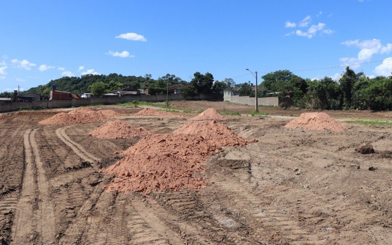 Terreno abrigará 50 casas pré-fabricadas