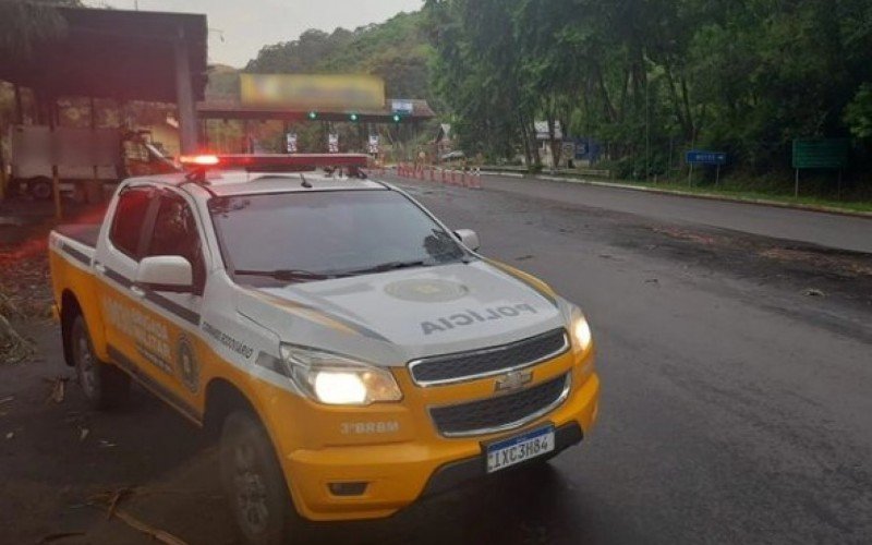 Homem preso por direção perigosa em Canela