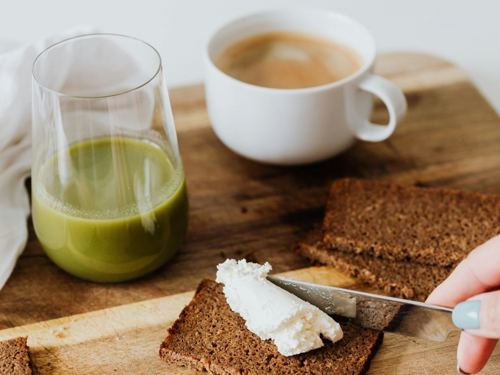 RECEITAS: Confira um suco anti-inflamatório e que combate as alergias da estação