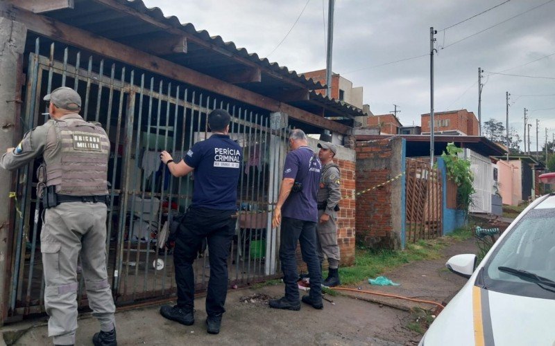 Perícia em casa incendiado no bairro Boa Saúde  | abc+