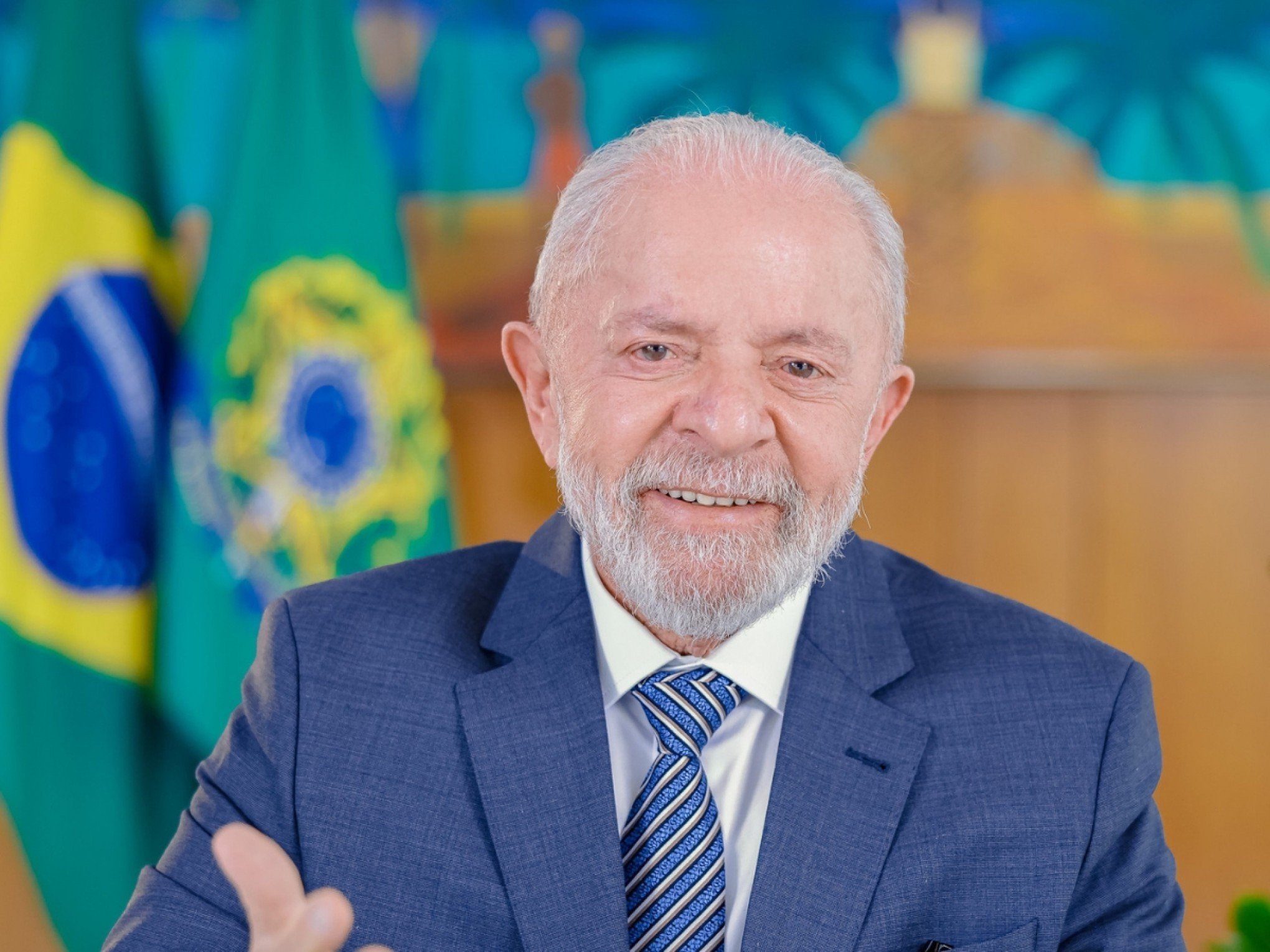 Lula volta ao hospital após acidente doméstico; entenda