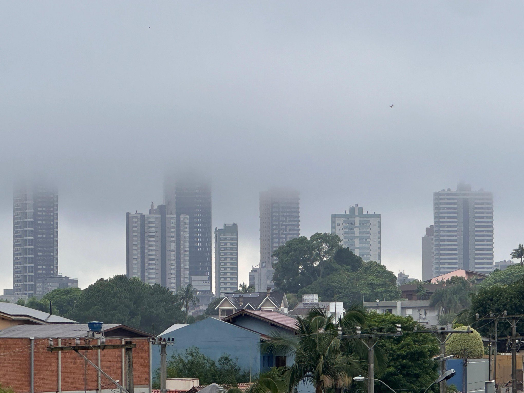 PREVISÃO DO TEMPO: Saiba como será o domingo na região; dia começa com cerração