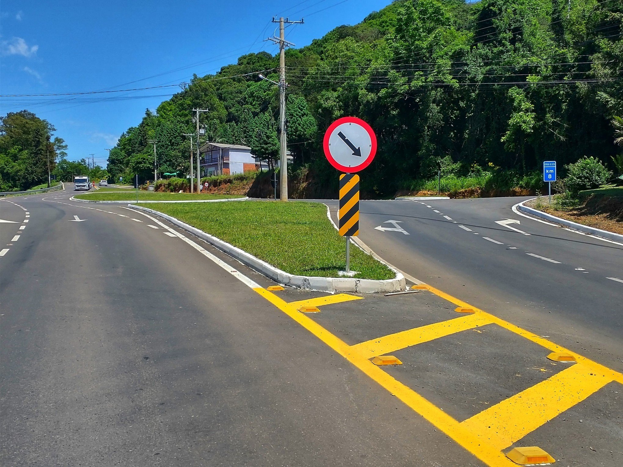 Limpeza de margens será realizada em trechos de rodovias da Região das Hortênsias; confira