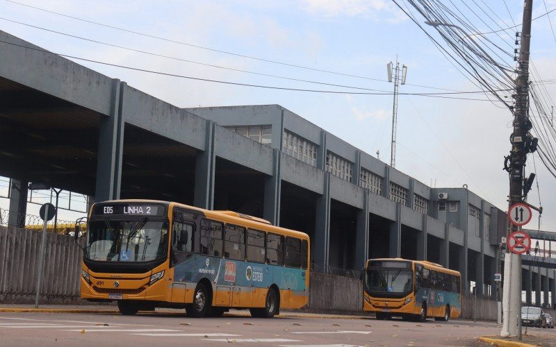 Ônibus da Visac voltam a circular em Esteio após paralisação neste sexta-feira (8 de agosto)