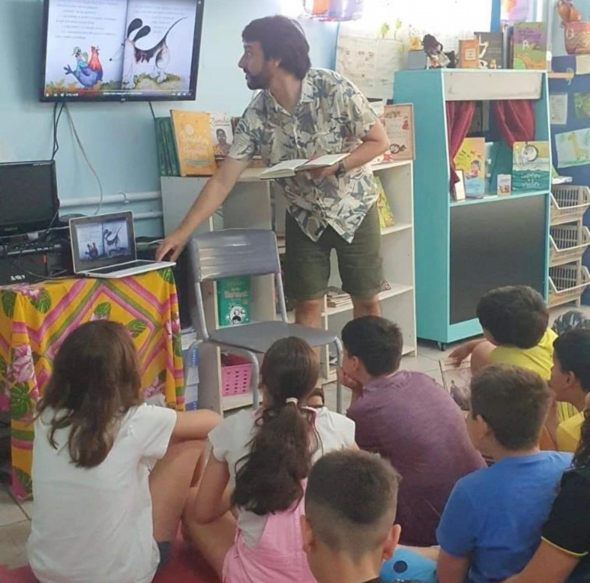 Professor uruguaio ministrou atividades com alunos brasileiros, aproximando as culturas | abc+